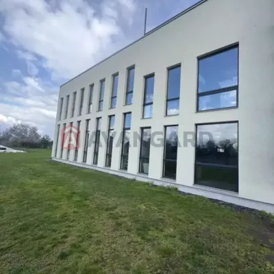 Зняти торгову площу - Дніпро, Будівельників вул.. Оренда нерухомості - Місто і передмістя, вторинний ринок і новобуд недорого, ціна до 180000грн, оголошення №1996983 фото 12