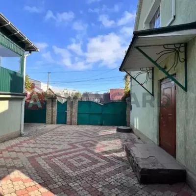 Купити будинок - Дніпро, Болгарська вул.. Продаж нерухомості - Місто і передмістя, вторинний ринок і новобуд недорого, ціна до 130000$, оголошення №1990203 фото 2