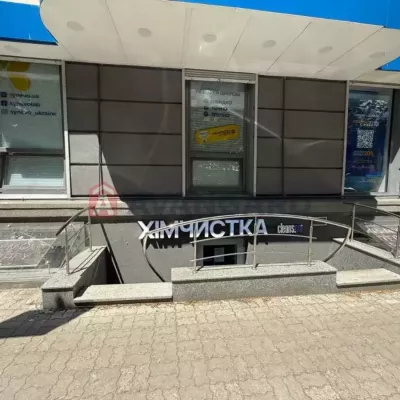 Зняти торгову площу - Дніпро, Гоголя вул.. Оренда нерухомості - Місто і передмістя, вторинний ринок і новобуд недорого, ціна до 15000грн, оголошення №2001148 фото 2