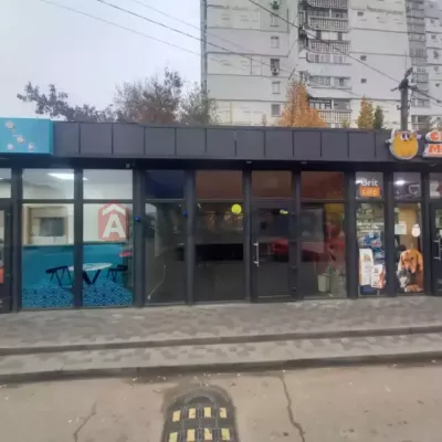 Зняти торгову площу - Дніпро, Миру вул.. Оренда нерухомості - Індустріальний, вторинний ринок і новобуд недорого, ціна до 20000грн, оголошення №2001965 фото 4
