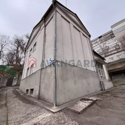 Зняти торгову площу - Дніпро, Барикадний пров.. Оренда нерухомості - Місто і передмістя, вторинний ринок і новобуд недорого, ціна до 180000грн, оголошення №2006202 фото 2