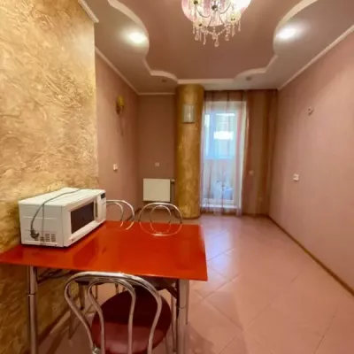 Купити квартиру - Харків, Тракторобудівників просп.94, Салтівка. Продаж нерухомості - Салтівський (Московський), вторинний ринок і новобуд недорого, ціна до 55000$, оголошення №2012639 фото 2