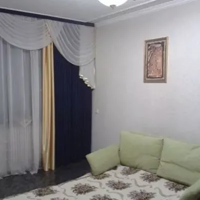 Зняти квартиру - Харків, Олександрівський просп.116а, ХТЗ. Оренда нерухомості - Індустріальний (Орджонікідзевський), вторинний ринок і новобуд недорого, ціна до 8000грн, оголошення №2031204 фото 1