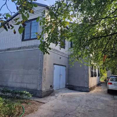 Купити будинок - Дніпро, Моторний пров.. Продаж нерухомості - Амур-Нижньодніпровський (Амур Нижнеднепровский), вторинний ринок і новобуд недорого, ціна до 81000$, оголошення №1833242 фото 1